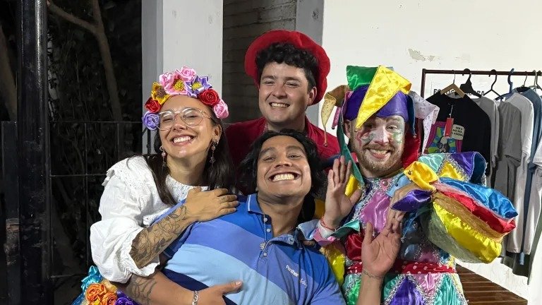 Salta: La compa&ntilde;&iacute;a de teatro Trotamundos fue reconocida de inter&eacute;s municipal - (Ref)